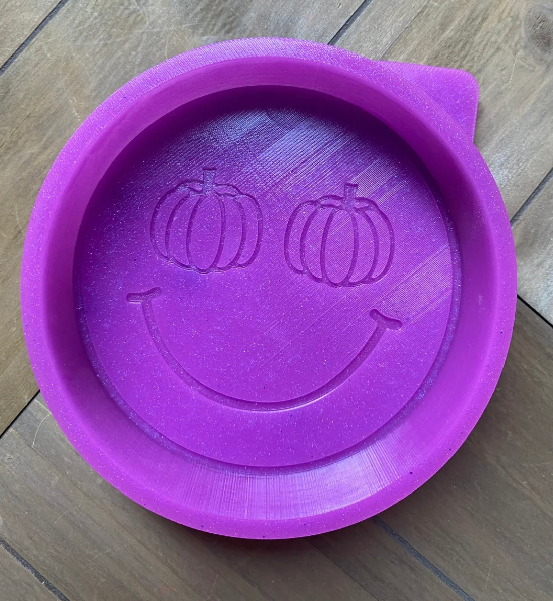 Pumpkin smiley mold