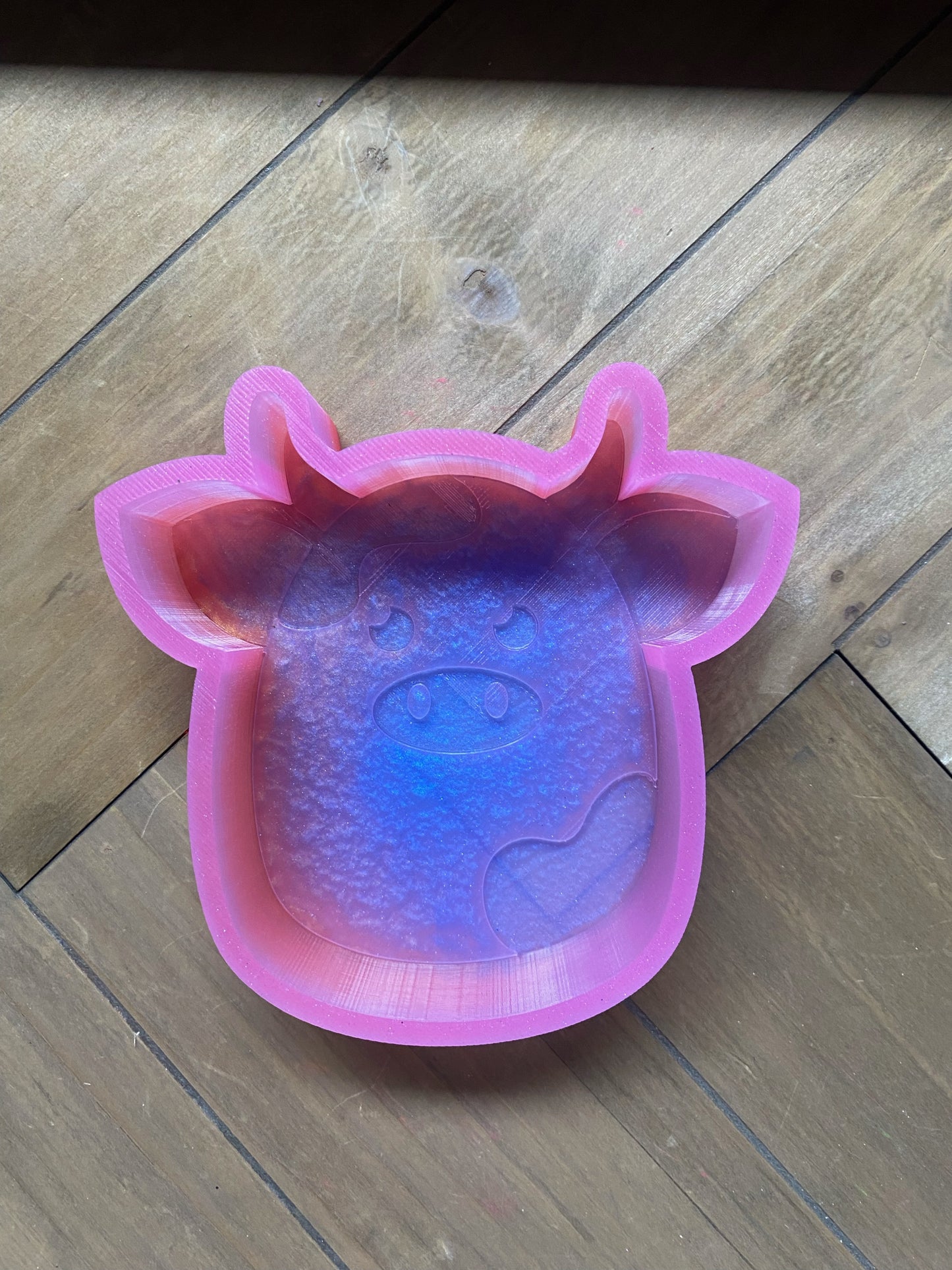 Squishy cow freshie mold