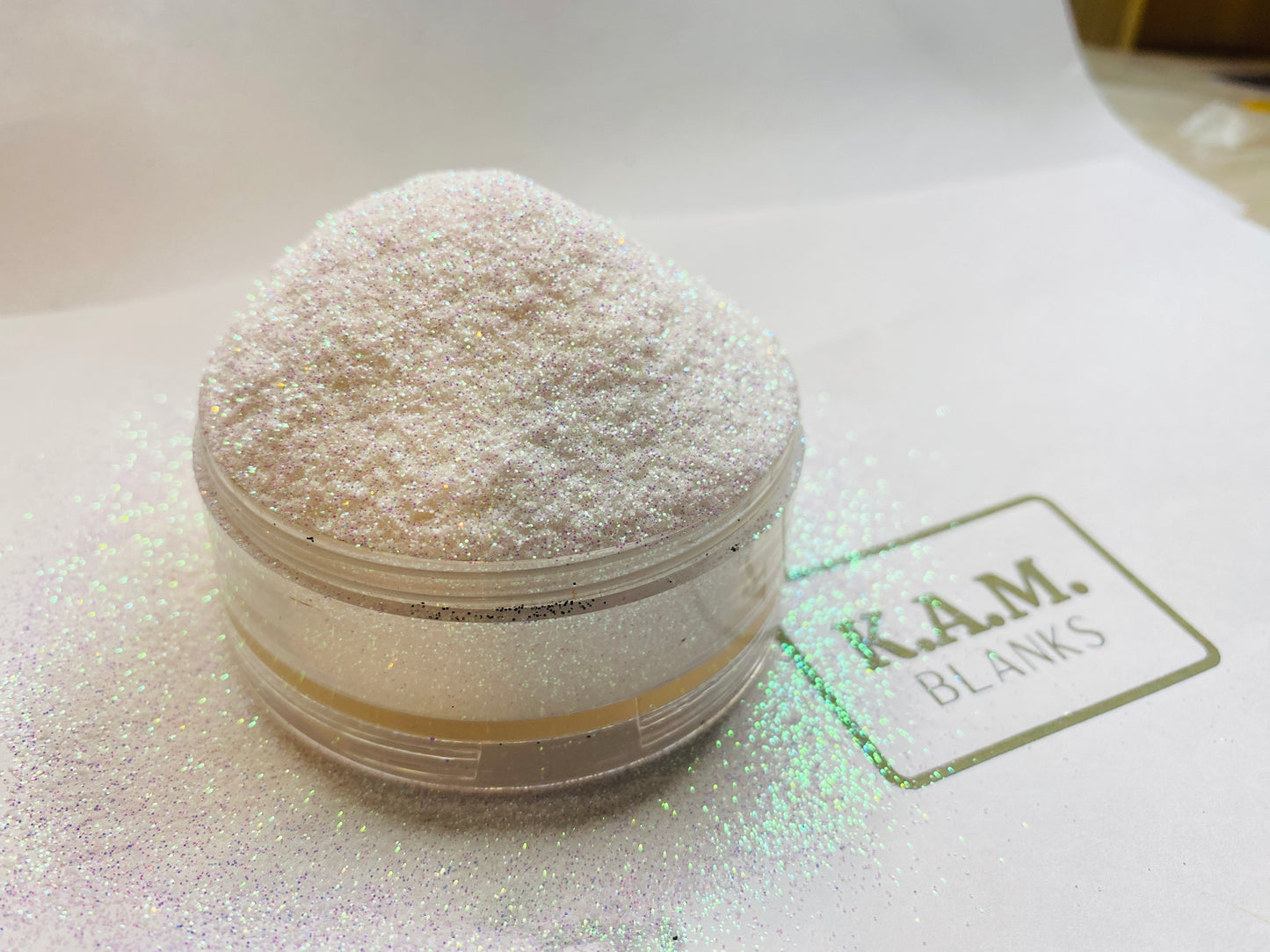 UV White to lavender