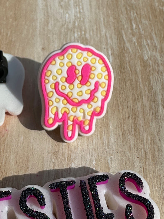 Drip smiley charm