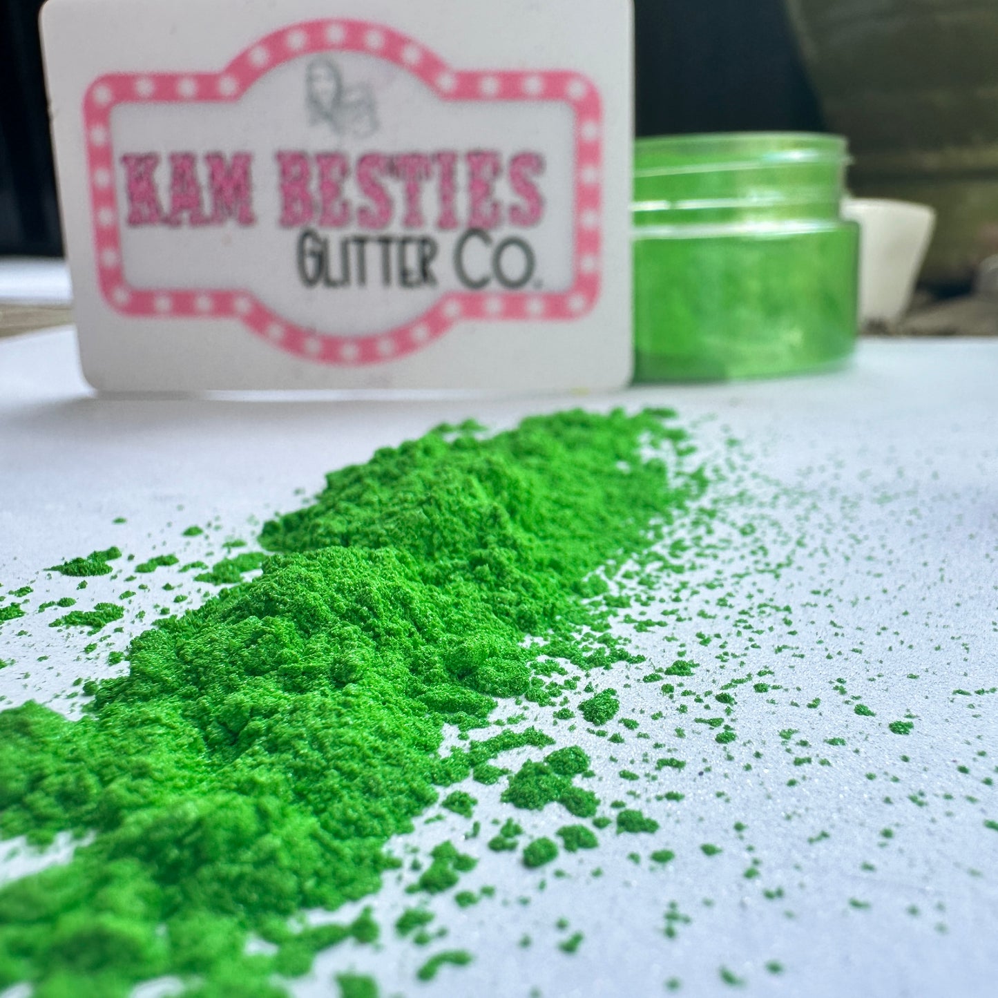 Lime green mica powder