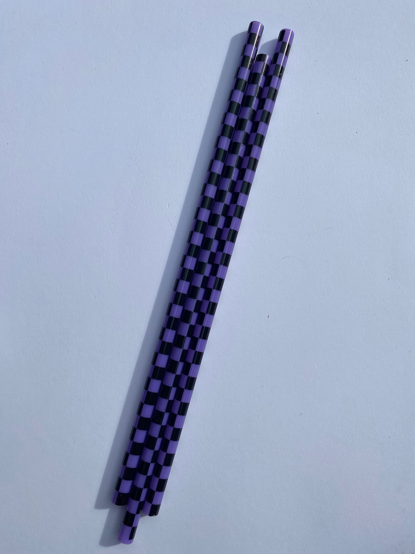 Purple checkered straw